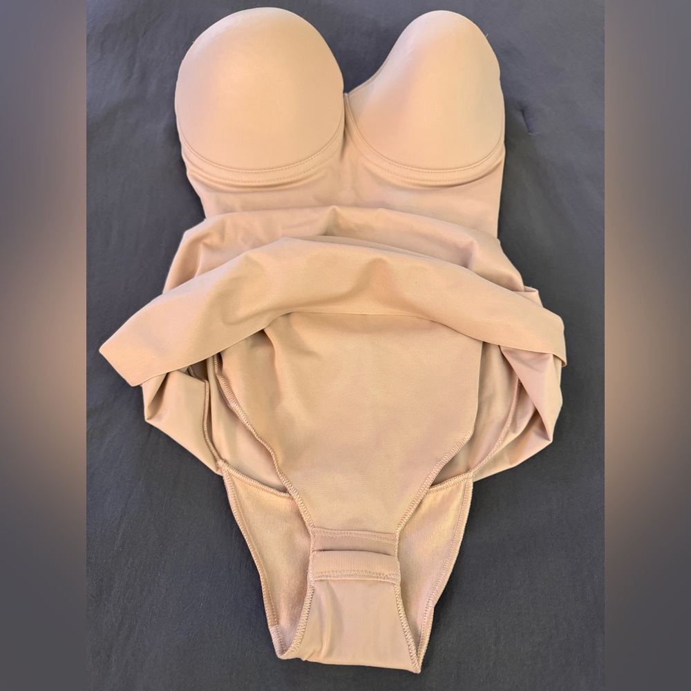 Miraclesuit Smooth Extra Firm Control Strapless S… - image 5